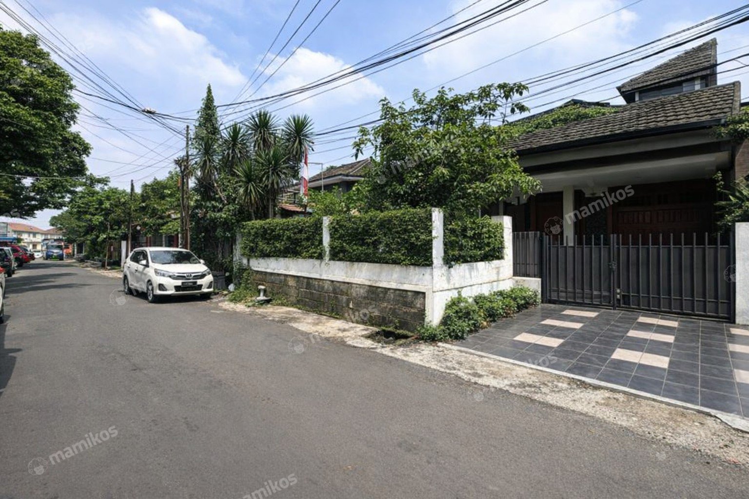 Rumah Sertifikat SHM 4 Kamar Tidur 5 Kamar Mandi Tebet Jakarta Selatan