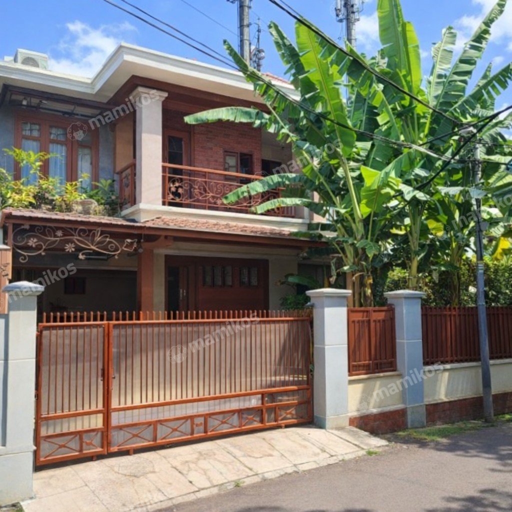 Rumah Sertifikat SHM 5 Kamar Tidur 3 Kamar Mandi Kebayoran Baru Jakarta Selatan - Photo 2