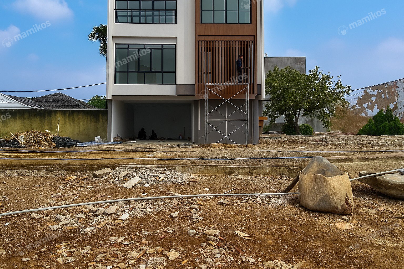 Rumah Sertifikat SHM 3 Kamar Tidur 2 Kamar Mandi Mampang Jakarta Selatan