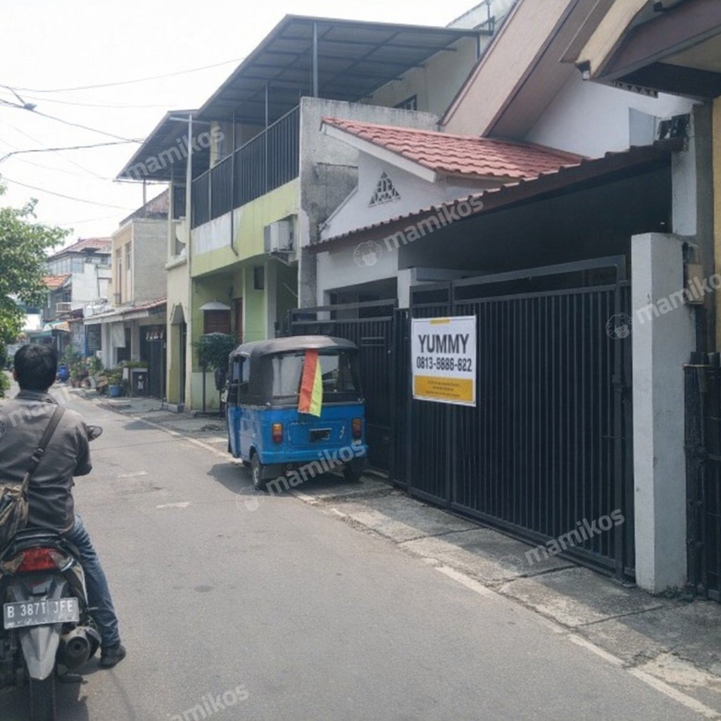 Rumah Sertifikat SHM 5 Kamar Tidur 3 Kamar Mandi Setiabudi Jakarta Selatan - Photo 2