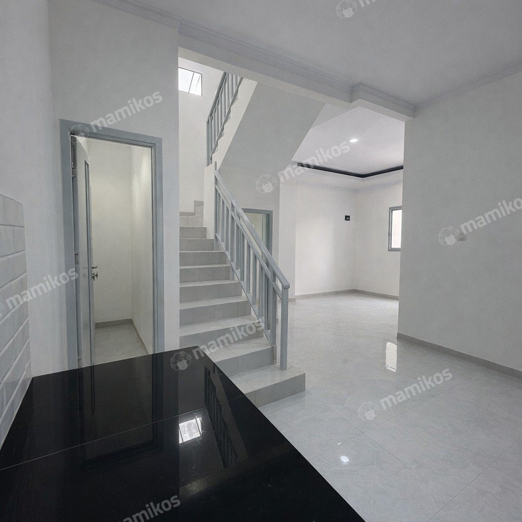Rumah 4 Kamar Tidur 4 Kamar Mandi Kebon Jeruk Jakarta Barat - Photo 5