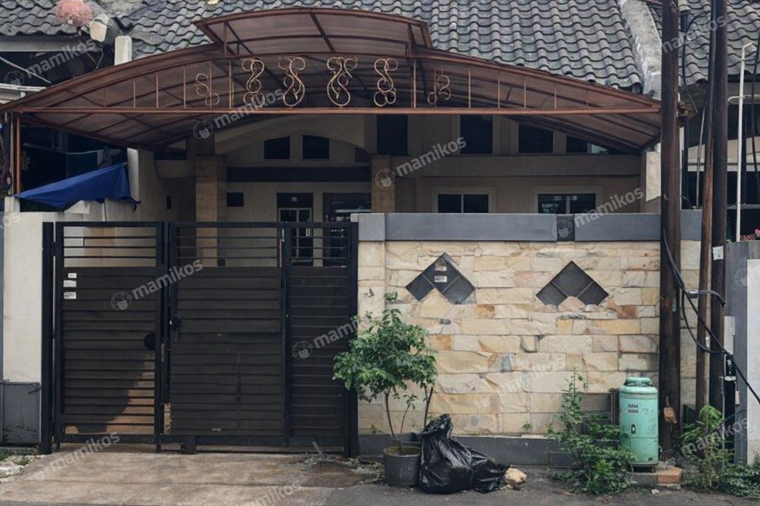 Rumah Sertifikat SHM 3 Kamar Tidur 2 Kamar Mandi Citra Garden Jakarta Barat