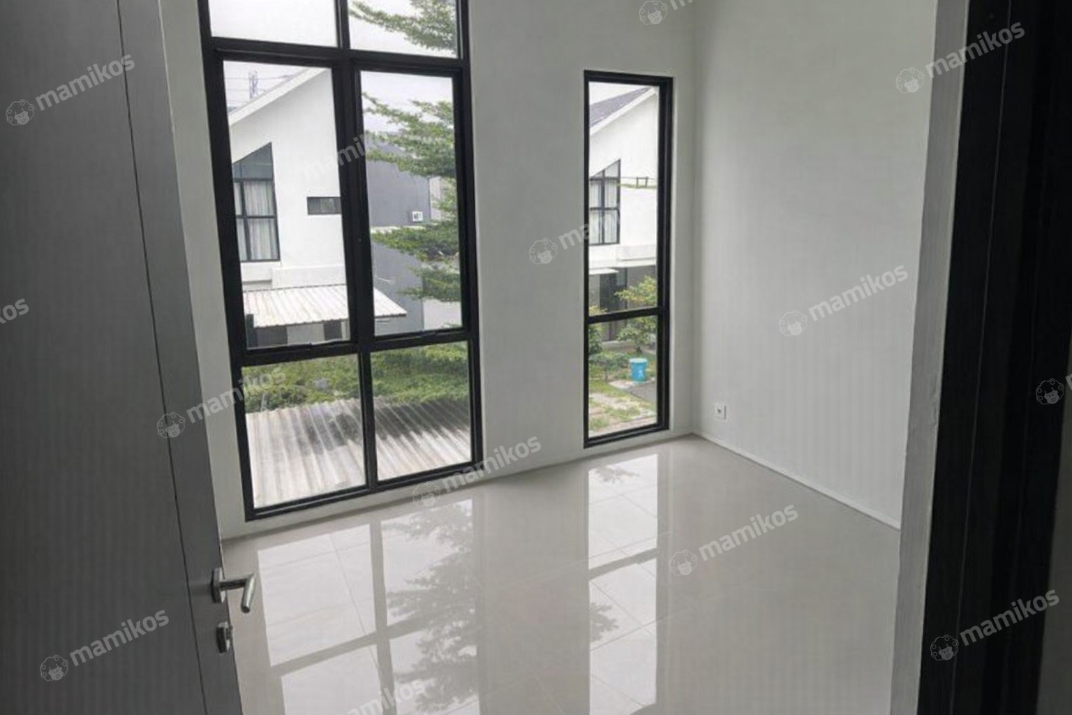 Rumah Sertifikat SHM 2 Kamar Tidur 2 Kamar Mandi Semanan Jakarta Barat