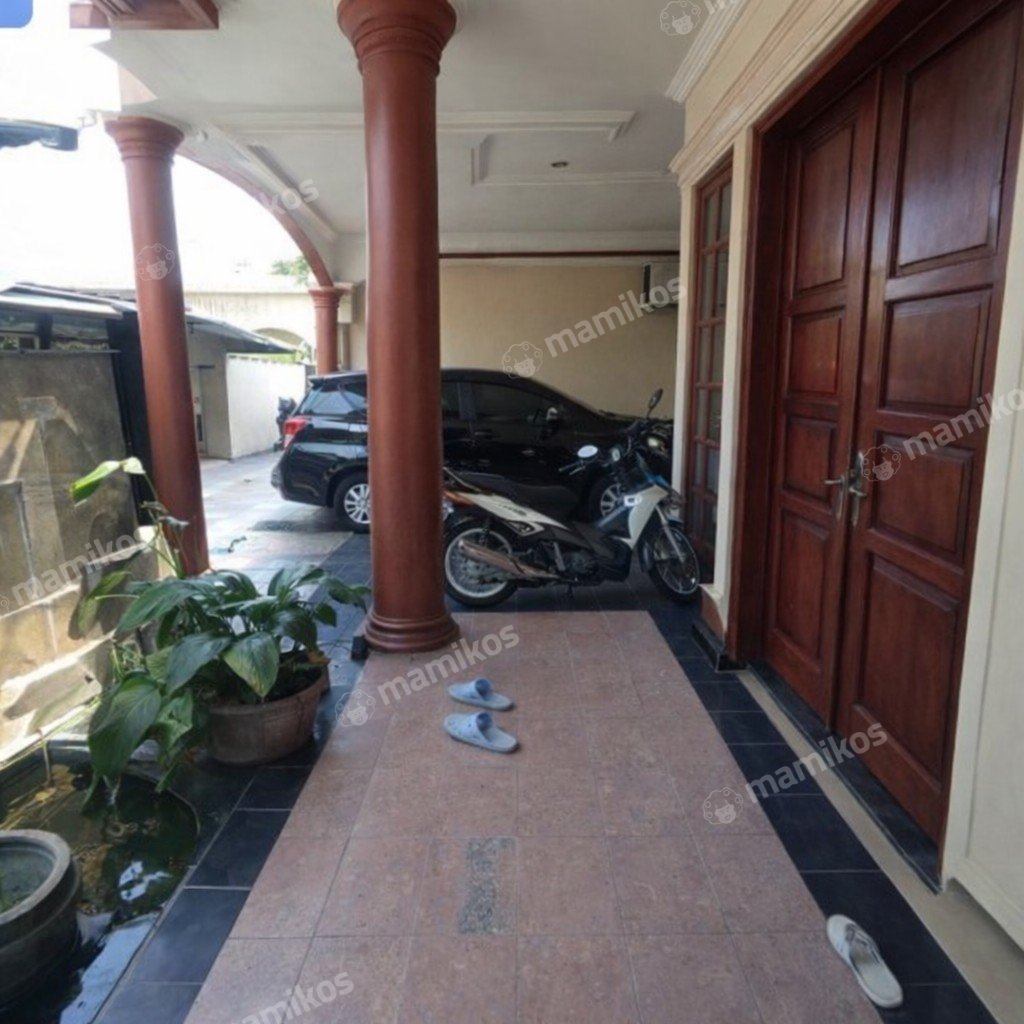 Rumah Sertifikat SHM 4 Kamar Tidur 3 Kamar Mandi Jatiwaringin Jakarta Timur - Photo 5