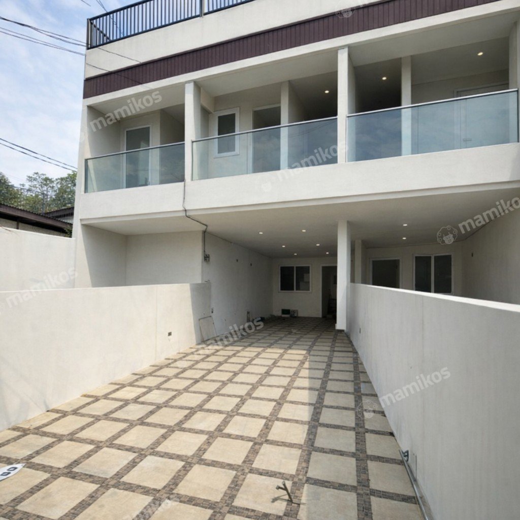 Rumah Sertifikat SHM 6 Kamar Tidur 4 Kamar Mandi Sunrise Garden Jakarta Barat - Photo 2