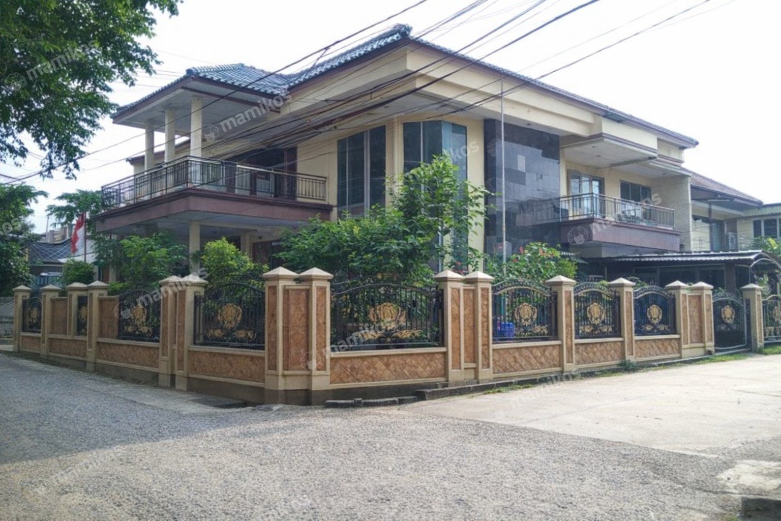 Rumah Sertifikat HGB 6 Kamar Tidur 5 Kamar Mandi Wijaya Jakarta Selatan