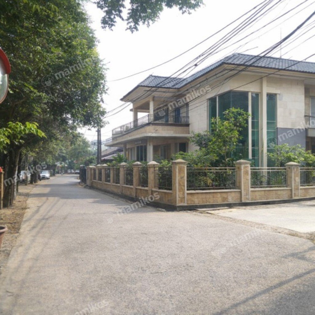 Rumah Sertifikat HGB 6 Kamar Tidur 5 Kamar Mandi Wijaya Jakarta Selatan - Photo 4