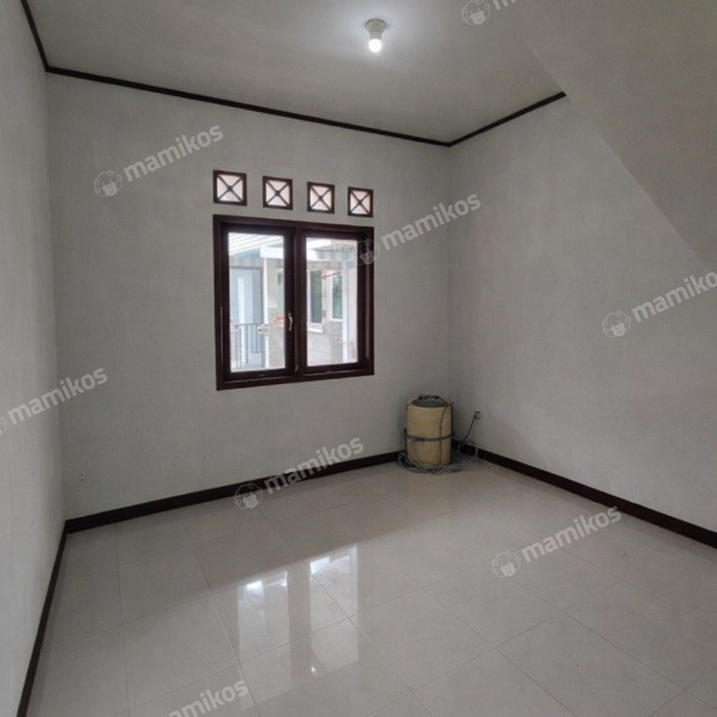Rumah Sertifikat SHM 4 Kamar Tidur 2 Kamar Mandi Condet Jakarta Timur - Photo 3