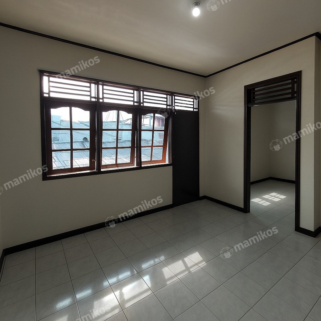 Rumah Sertifikat SHM 4 Kamar Tidur 2 Kamar Mandi Condet Jakarta Timur - Photo 4