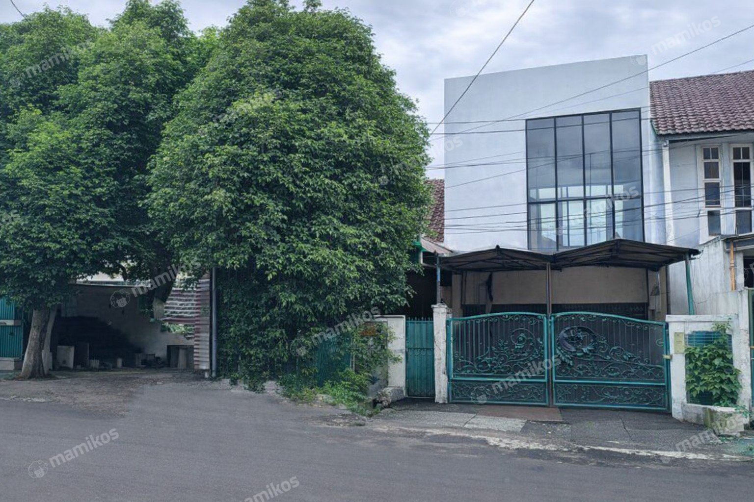 Rumah Sertifikat SHM 10 Kamar Tidur 5 Kamar Mandi Cipinang Jakarta Timur