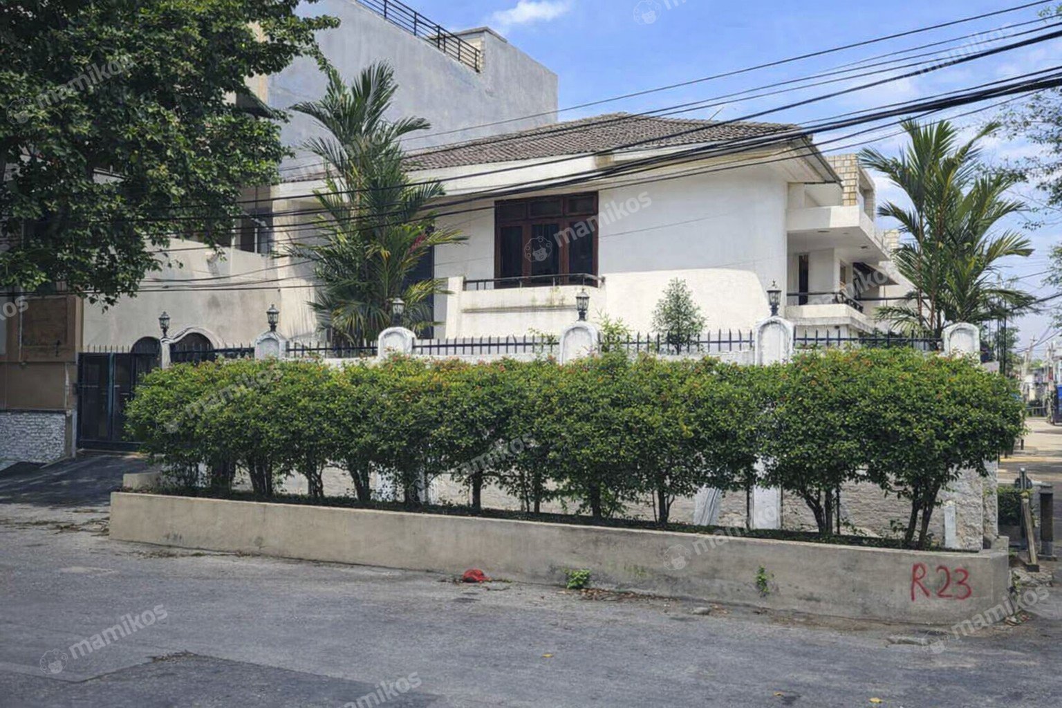 Rumah 4KT 2KM Taman Ratu Jakarta Barat