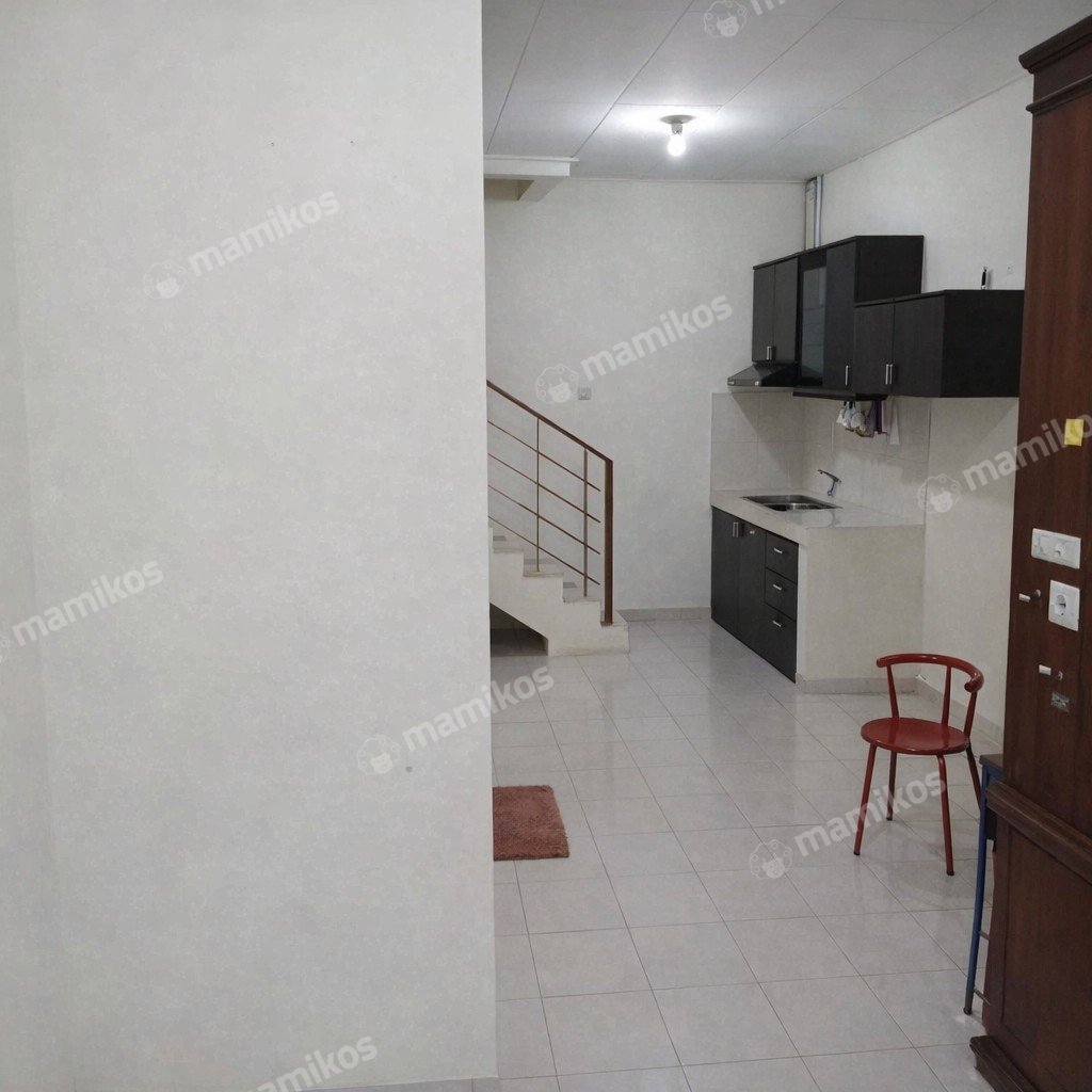 Rumah Sertifikat SHM 3 Kamar Tidur 2 Kamar Mandi Taman Palem Jakarta Barat - Photo 2