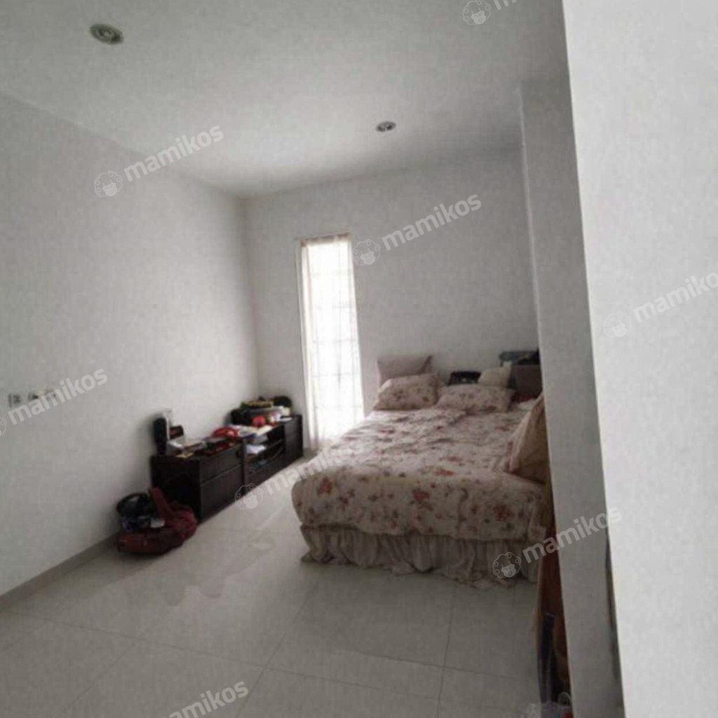 Rumah Sertifikat SHM 4 Kamar Tidur 3 Kamar Mandi Pantai Indah Kapuk Jakarta Utara - Photo 5
