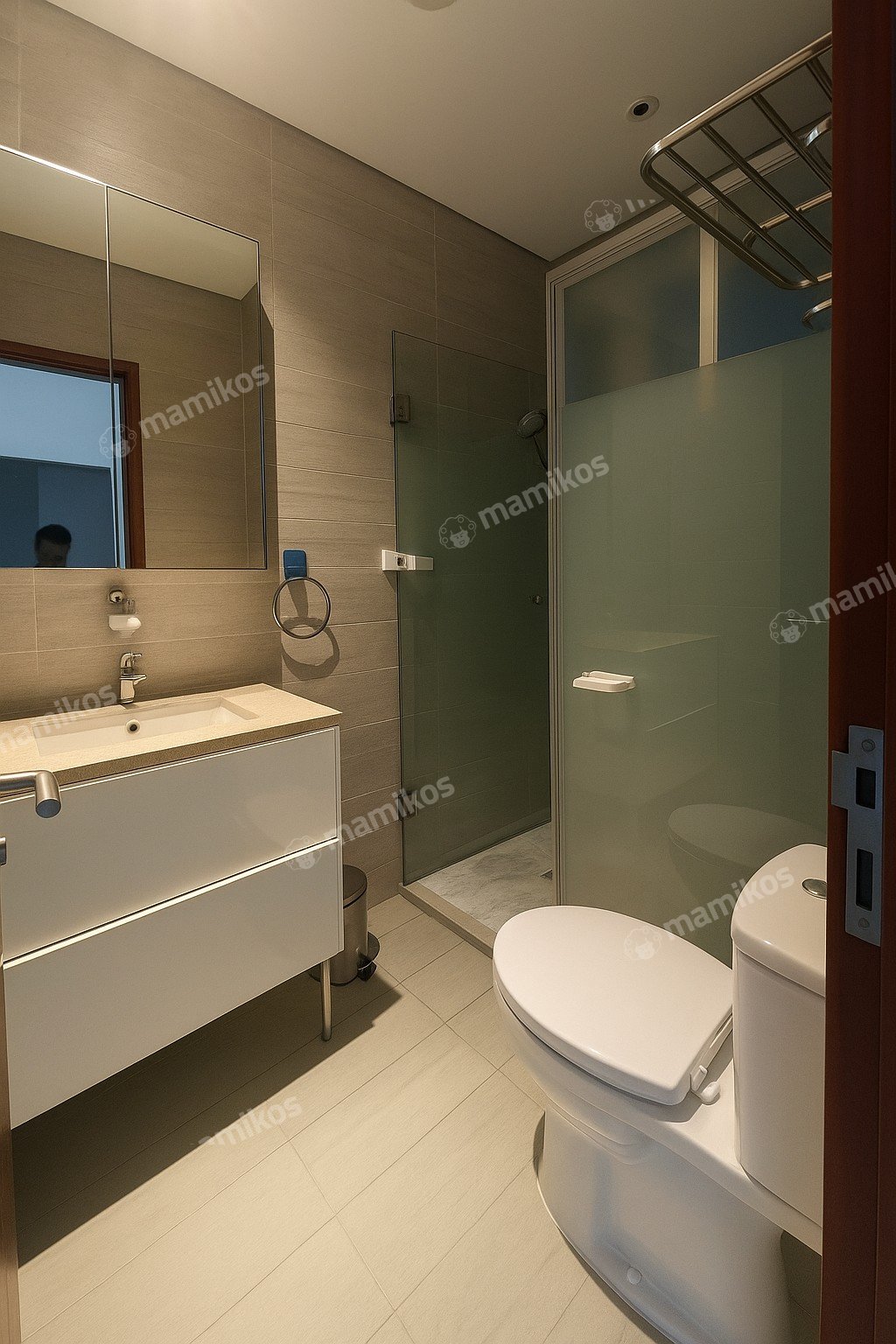 Rumah Sertifikat SHM 4 Kamar Tidur 3 Kamar Mandi Pantai Indah Kapuk Jakarta Utara - Photo 3