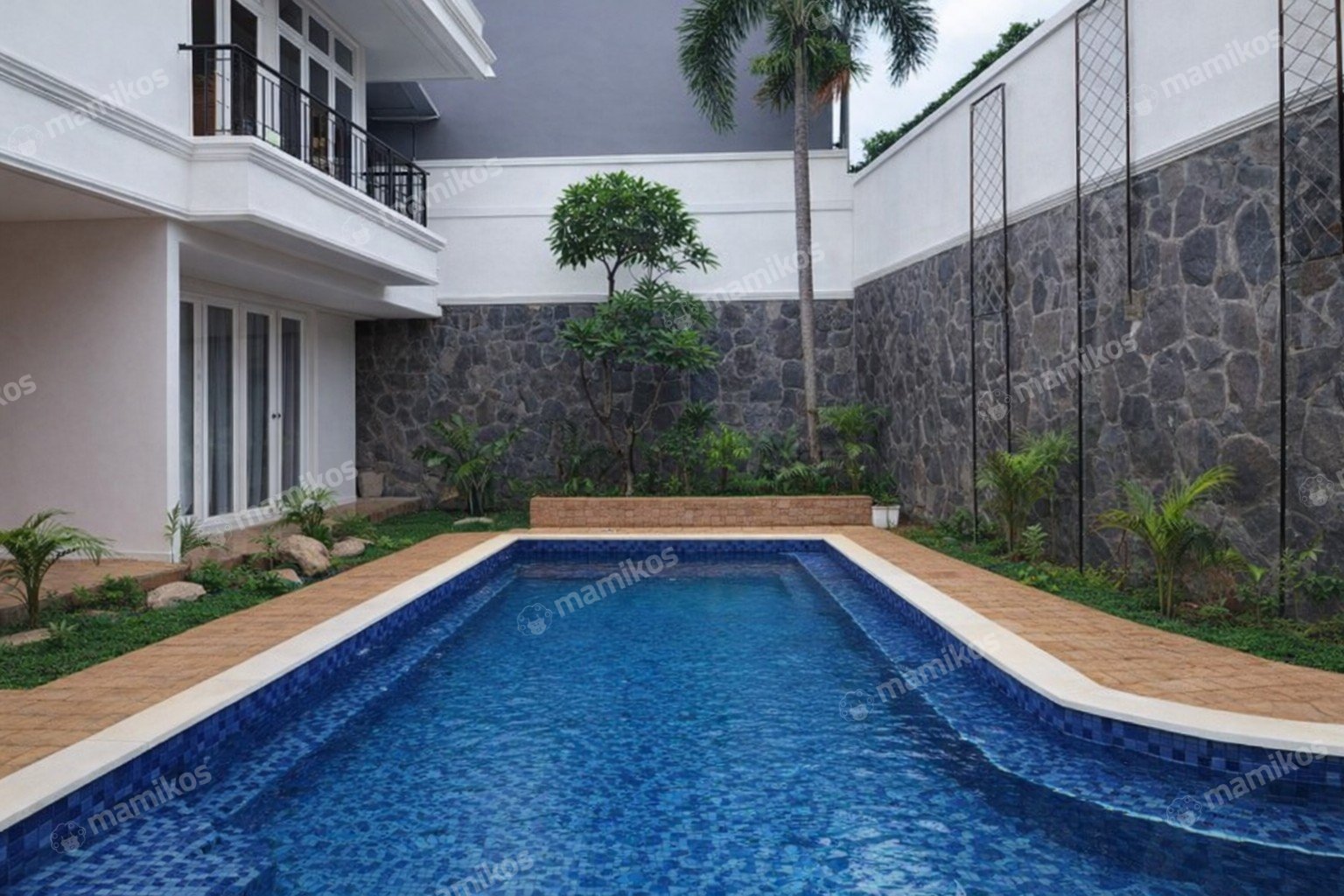 Rumah 7 Kamar Tidur 5 Kamar Mandi 2 Lantai Pondok Indah Jakarta Selatan