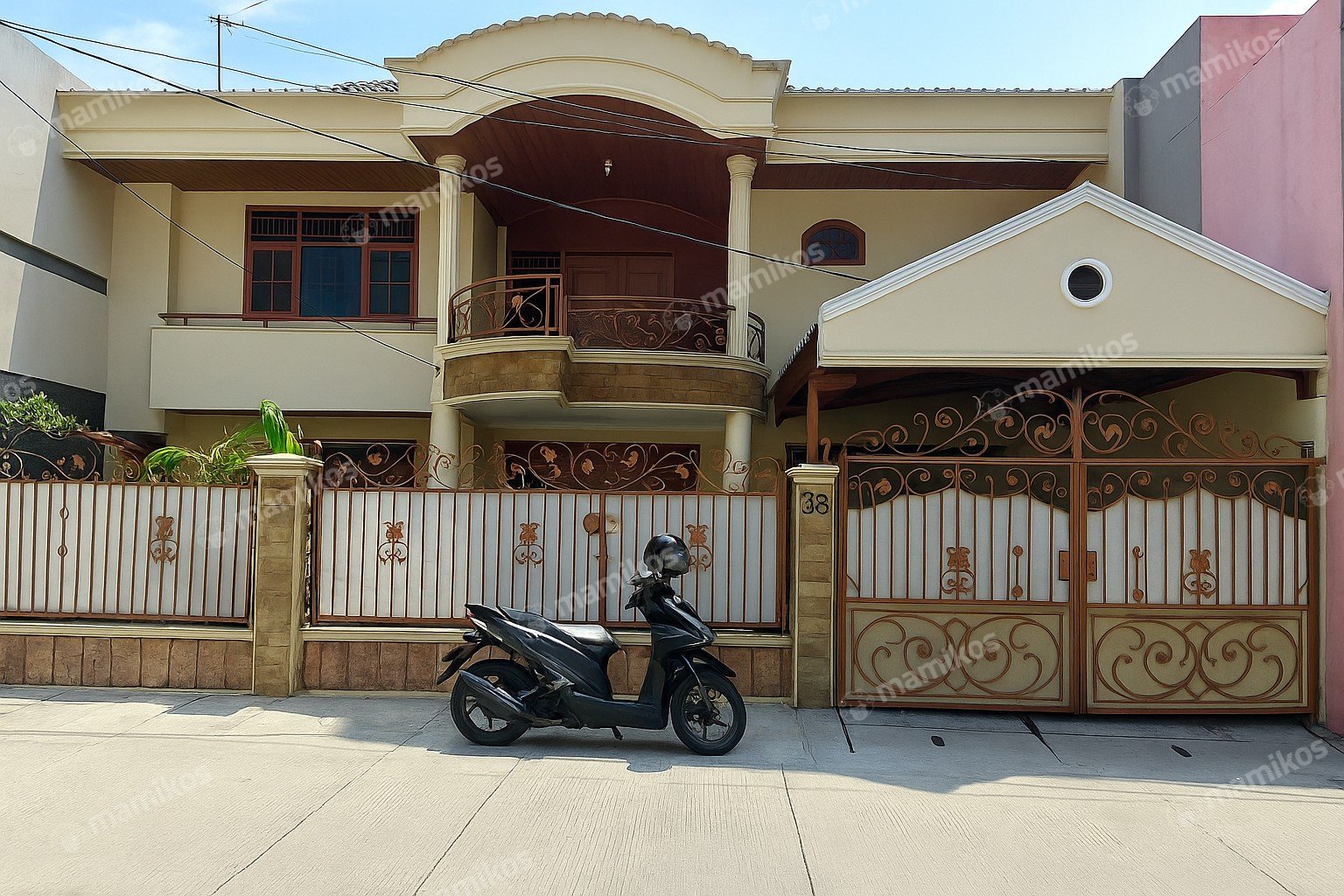 Rumah Sertifikat SHM 4 Kamar Tidur 4 Kamar Mandi Duren Sawit Jakarta Timur - Photo 2