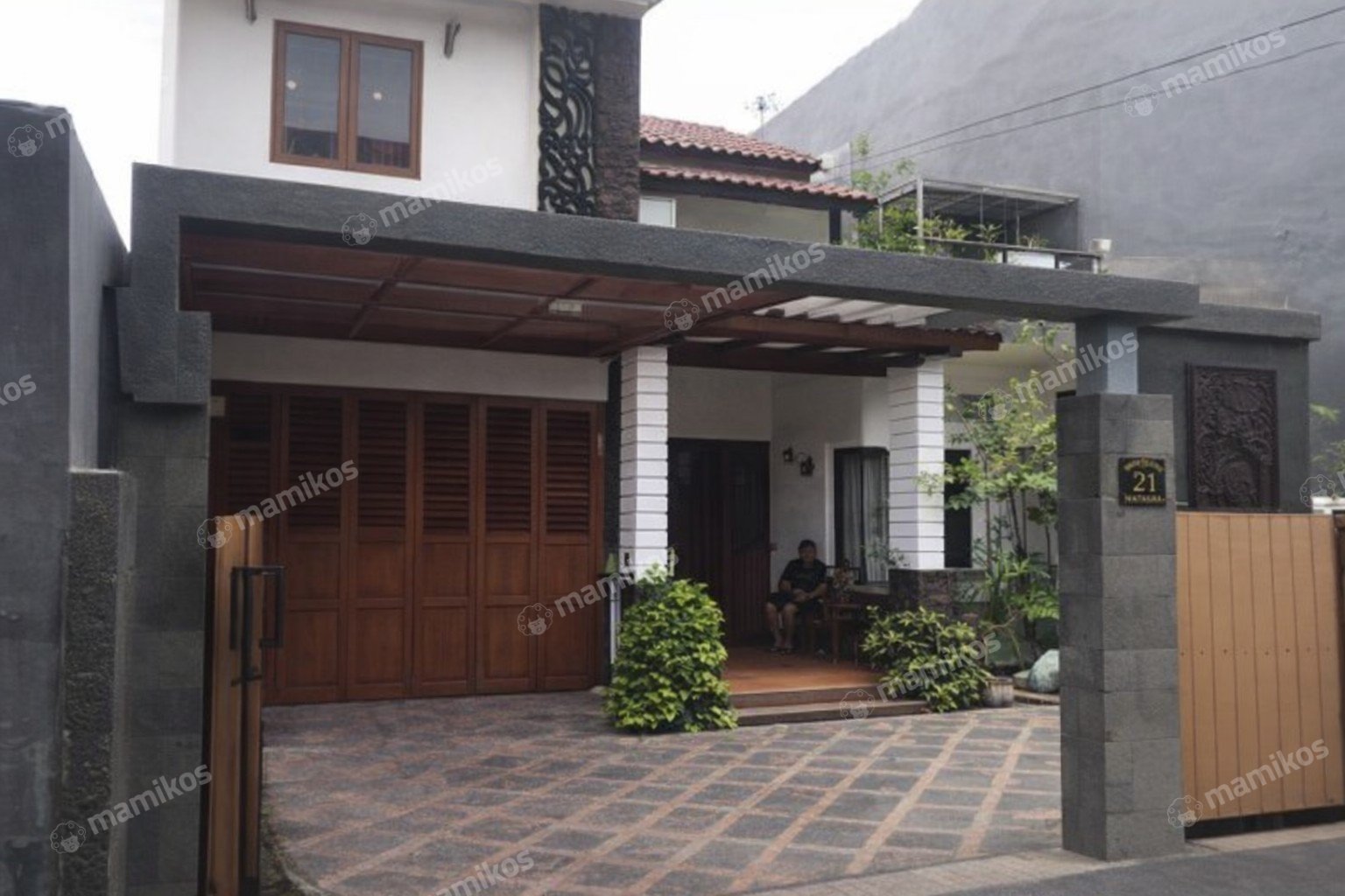 Rumah Sertifikat SHM 5 Kamar Tidur 3 Kamar Mandi Cijantung Jakarta Timur