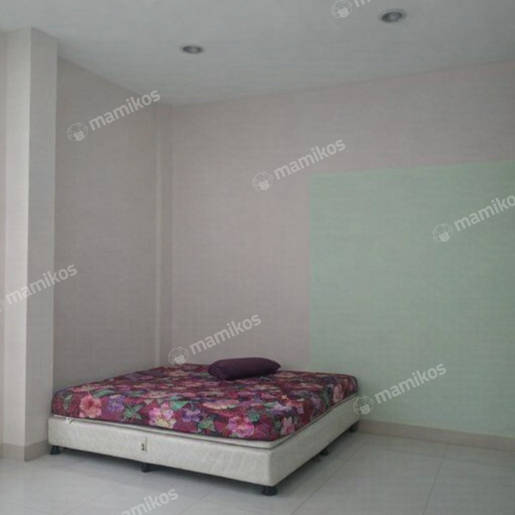 Rumah Sertifikat SHM 3 Kamar Tidur 3 Kamar Mandi Kav DKI Jakarta Barat - Photo 2