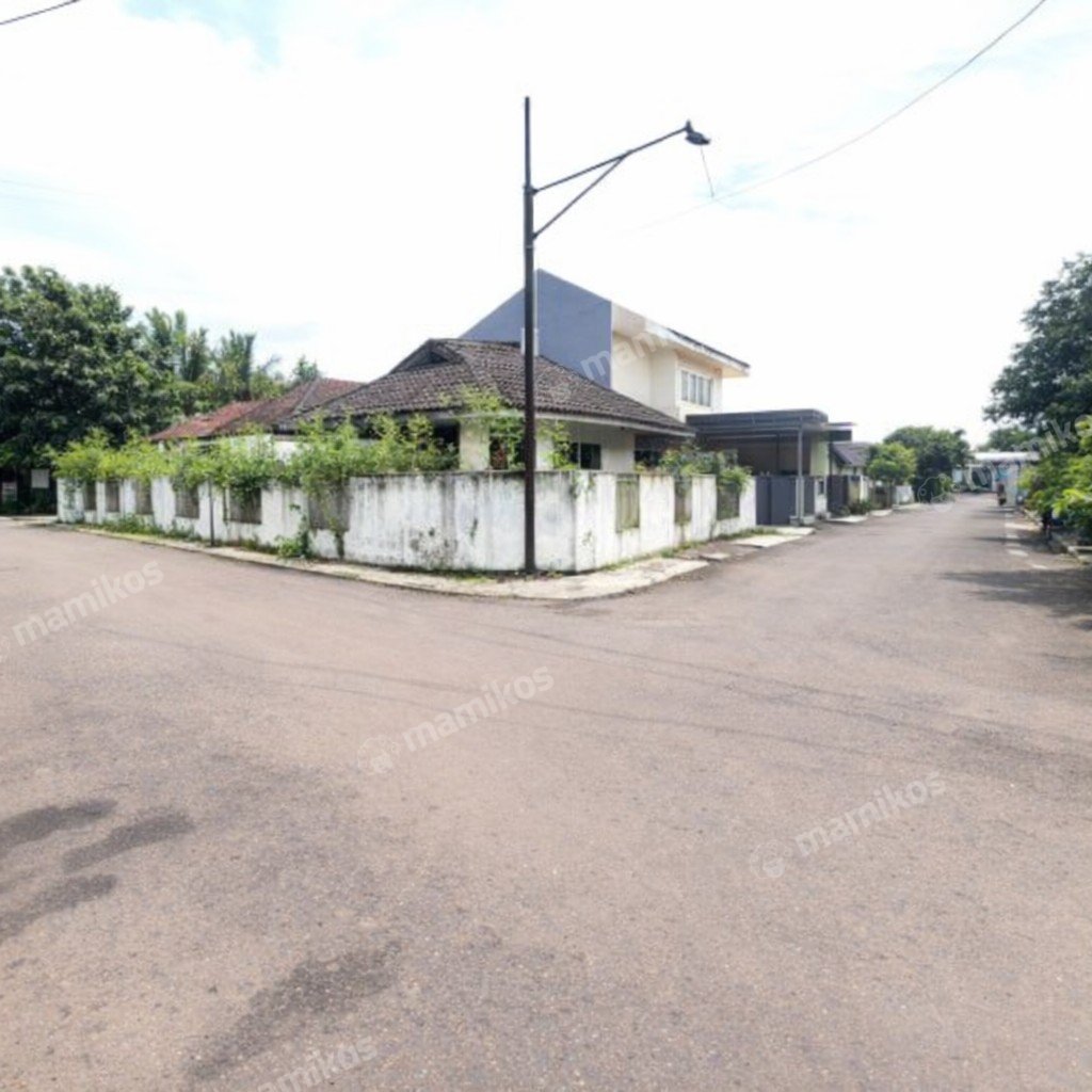 Rumah Sertifikat SHM 3 Kamar Tidur 2 Kamar Mandi Citra Garden Jakarta Barat - Photo 2