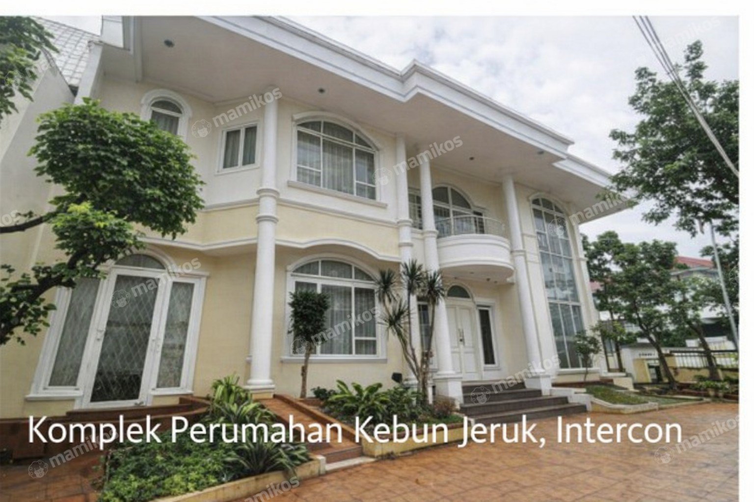 Rumah Sertifikat SHM 5 Kamar Tidur 4 Kamar Mandi Kembangan Jakarta Barat