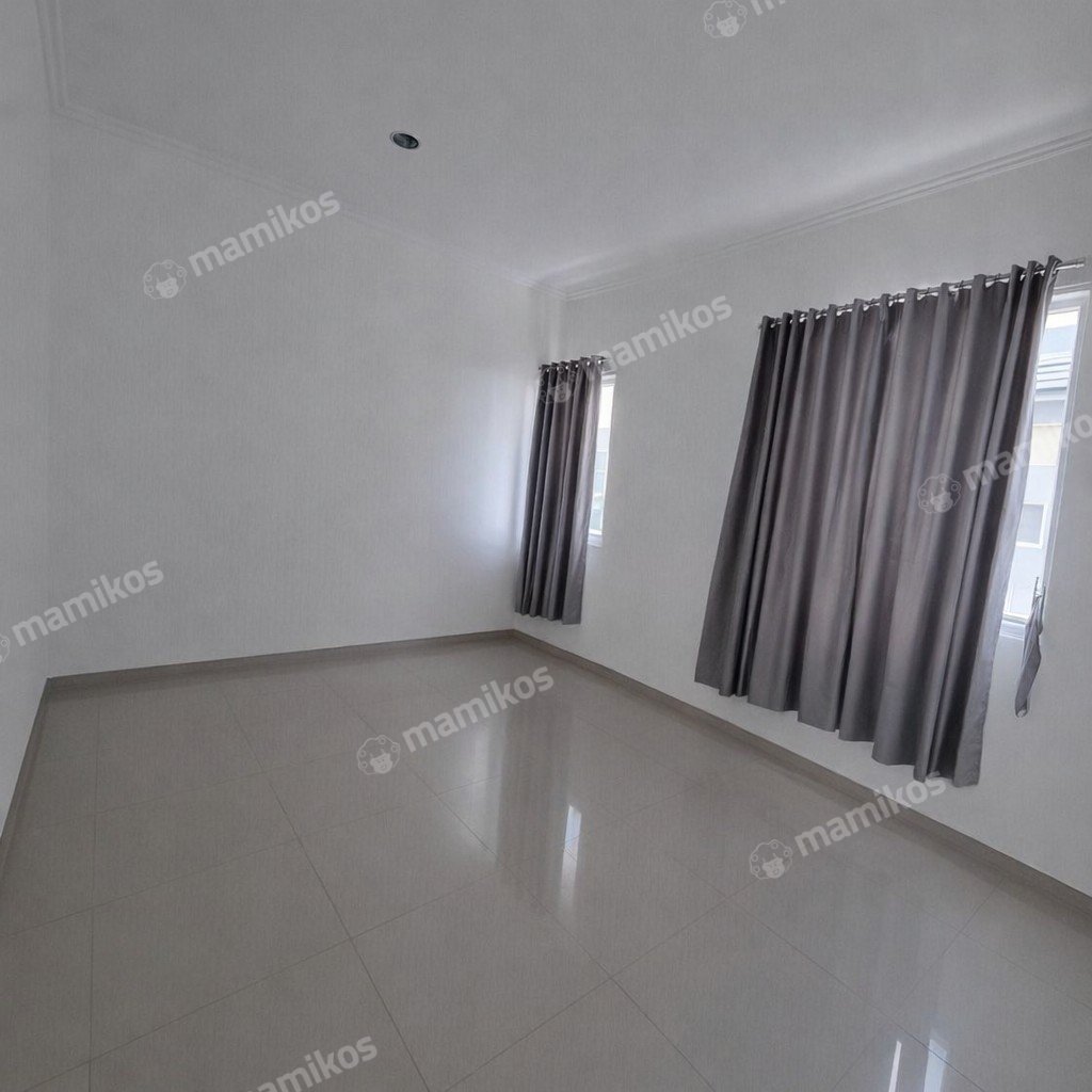 Rumah 4 Kamar Tidur 3 Kamar Mandi 2 Lantai Cakung Jakarta Timur - Photo 2