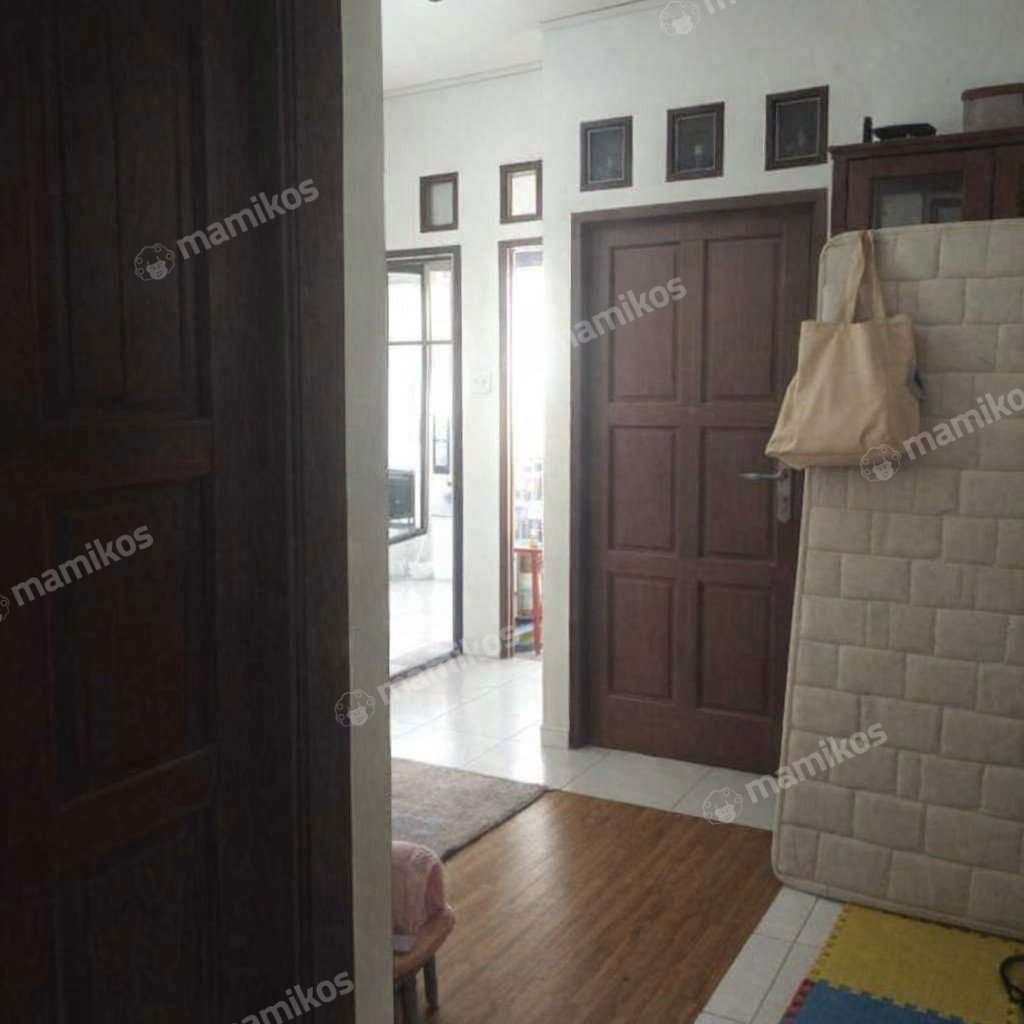 Rumah Sertifikat SHM 2 Kamar Tidur 1 Kamar Mandi Pondok Kelapa Jakarta Timur - Photo 3