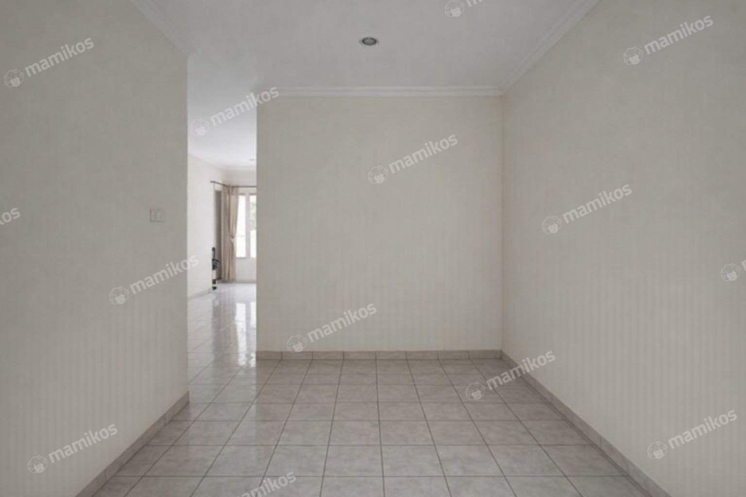 Rumah Sertifikat SHM 5 Kamar Tidur 4 Kamar Mandi Kota Wisata Jakarta Timur - Photo 2