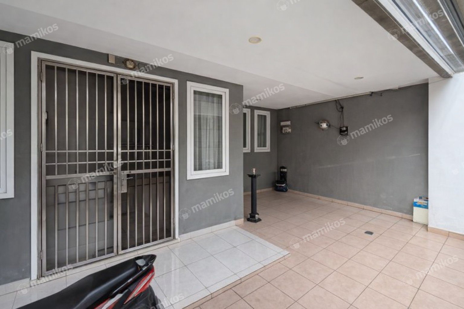 Rumah Sertifikat HGB 4 Kamar Tidur 4 Kamar Mandi Bandengan Jakarta Utara - Photo 2
