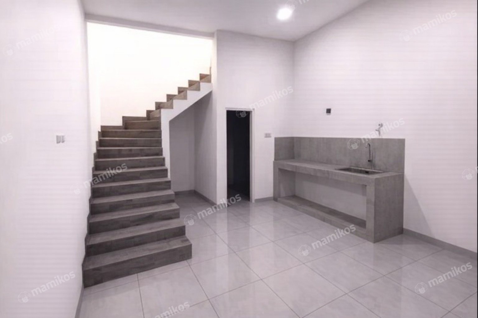 Rumah Sertifikat SHM 4 Kamar Tidur 3 Kamar Mandi Tomang Jakarta Barat - Photo 3