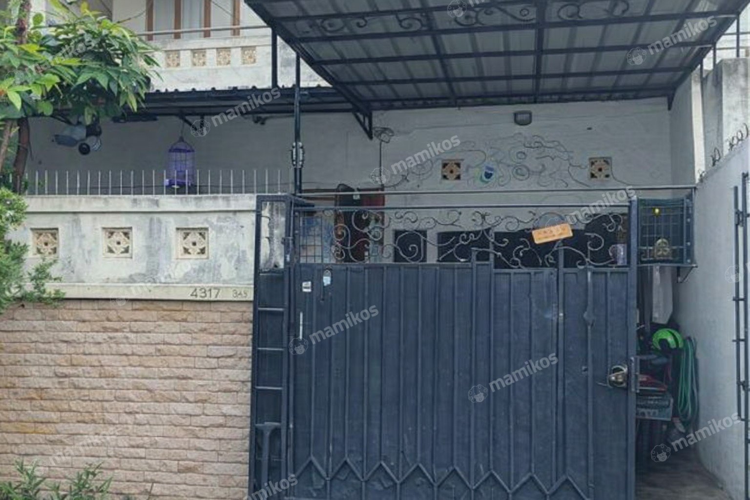 Rumah Sertifikat SHM 4 Kamar Tidur 2 Kamar Mandi Puri Indah Jakarta Barat