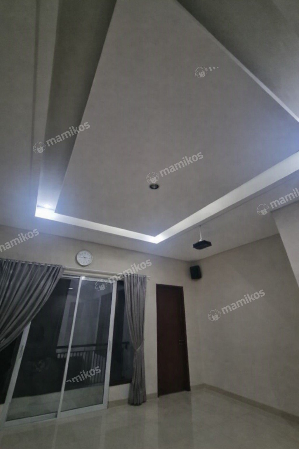 Rumah Sertifikat SHM 3 Kamar Tidur 3 Kamar Mandi Pantai Indah Kapuk Jakarta Utara - Photo 3