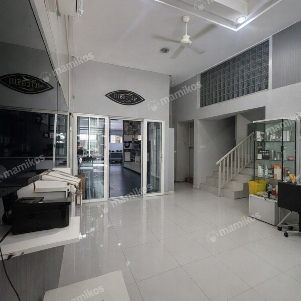 Rumah Sertifikat SHM 7 Kamar Tidur 4 Kamar Mandi Daan Mogot Jakarta Barat - Photo 2