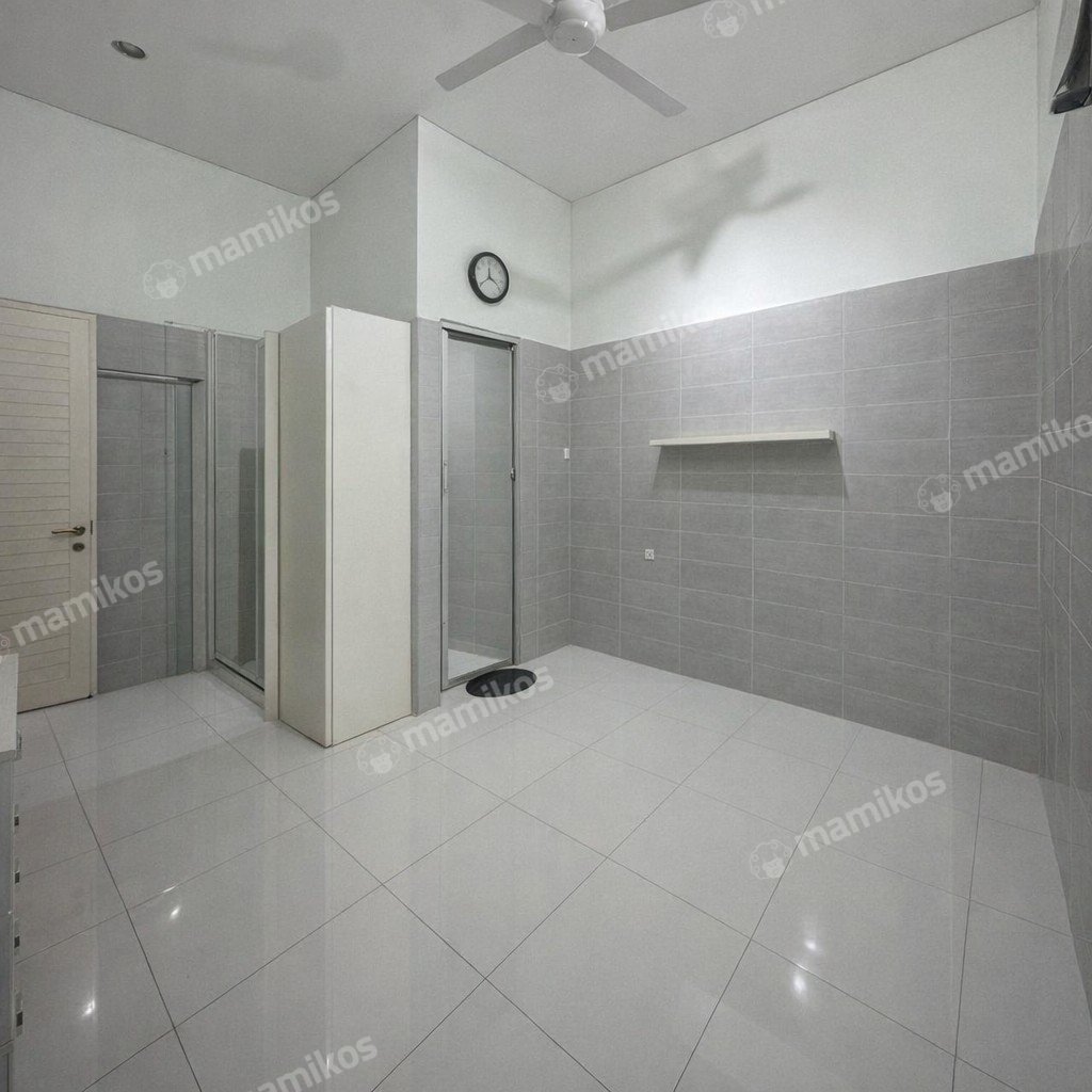 Rumah Sertifikat SHM 7 Kamar Tidur 4 Kamar Mandi Daan Mogot Jakarta Barat - Photo 4