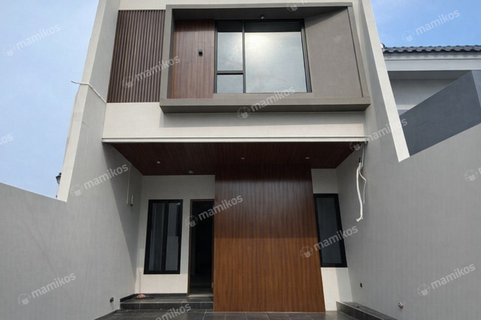 Rumah Sertifikat SHM 4 Kamar Tidur 4 Kamar Mandi Rawamangun Jakarta Timur