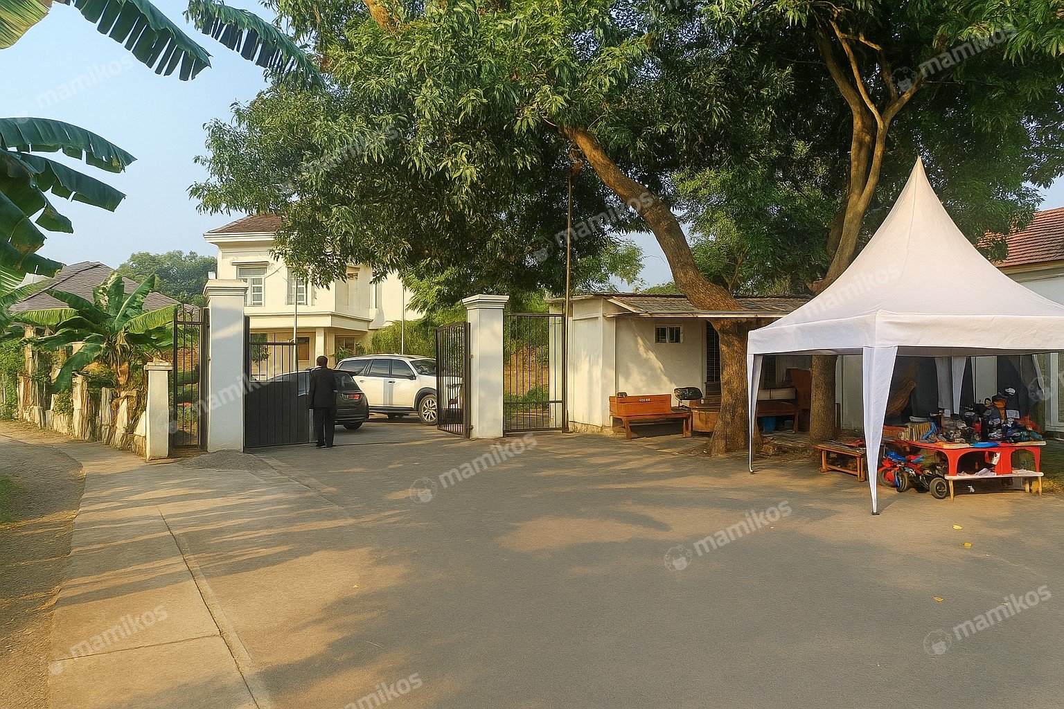 Rumah Sertifikat SHM 7 Kamar Tidur 5 Kamar Mandi Bangka Jakarta Selatan - Photo 4