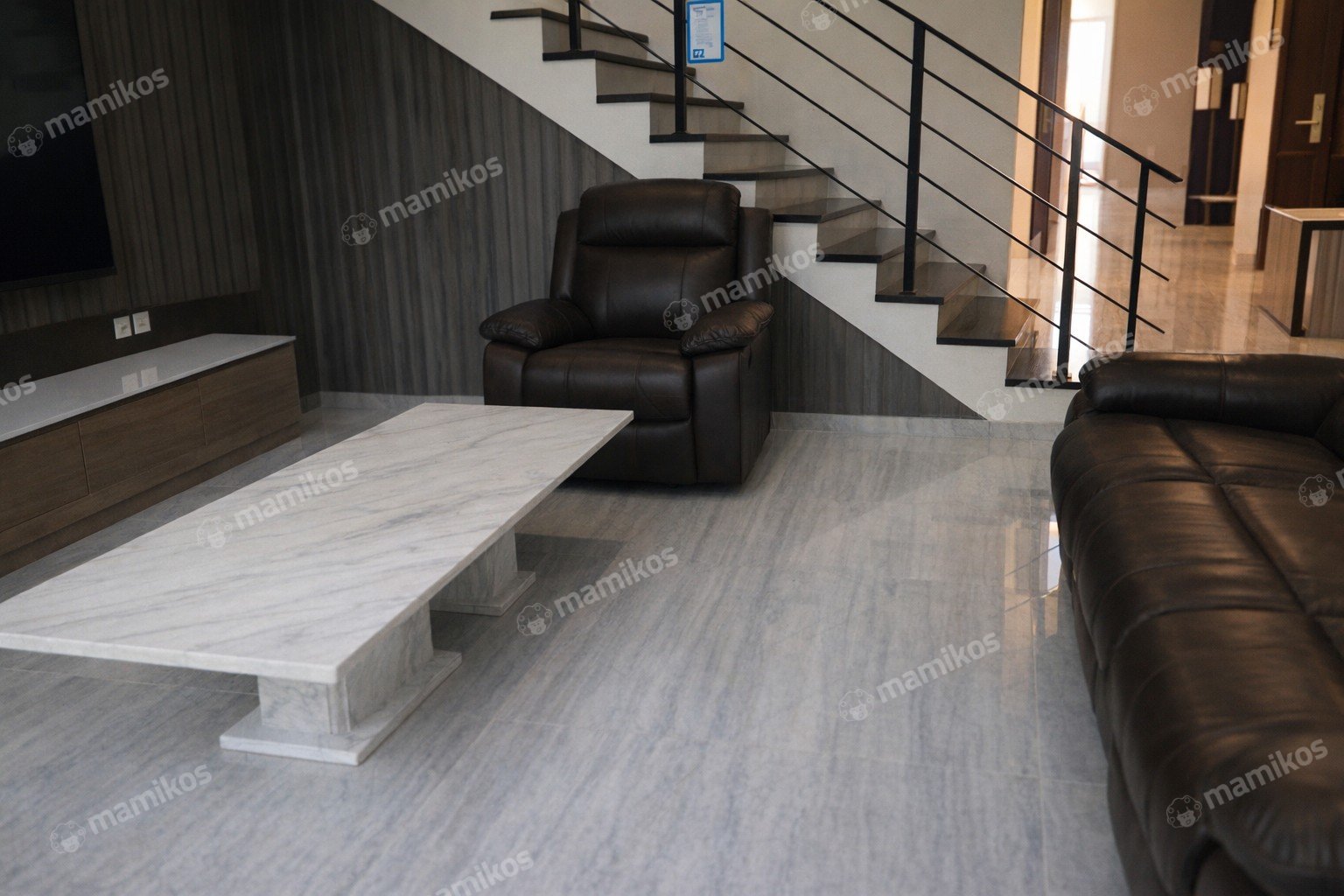 Rumah 5 Kamar Tidur 6 Kamar Mandi 1 Lantai Green garden Jakarta Barat - Photo 3