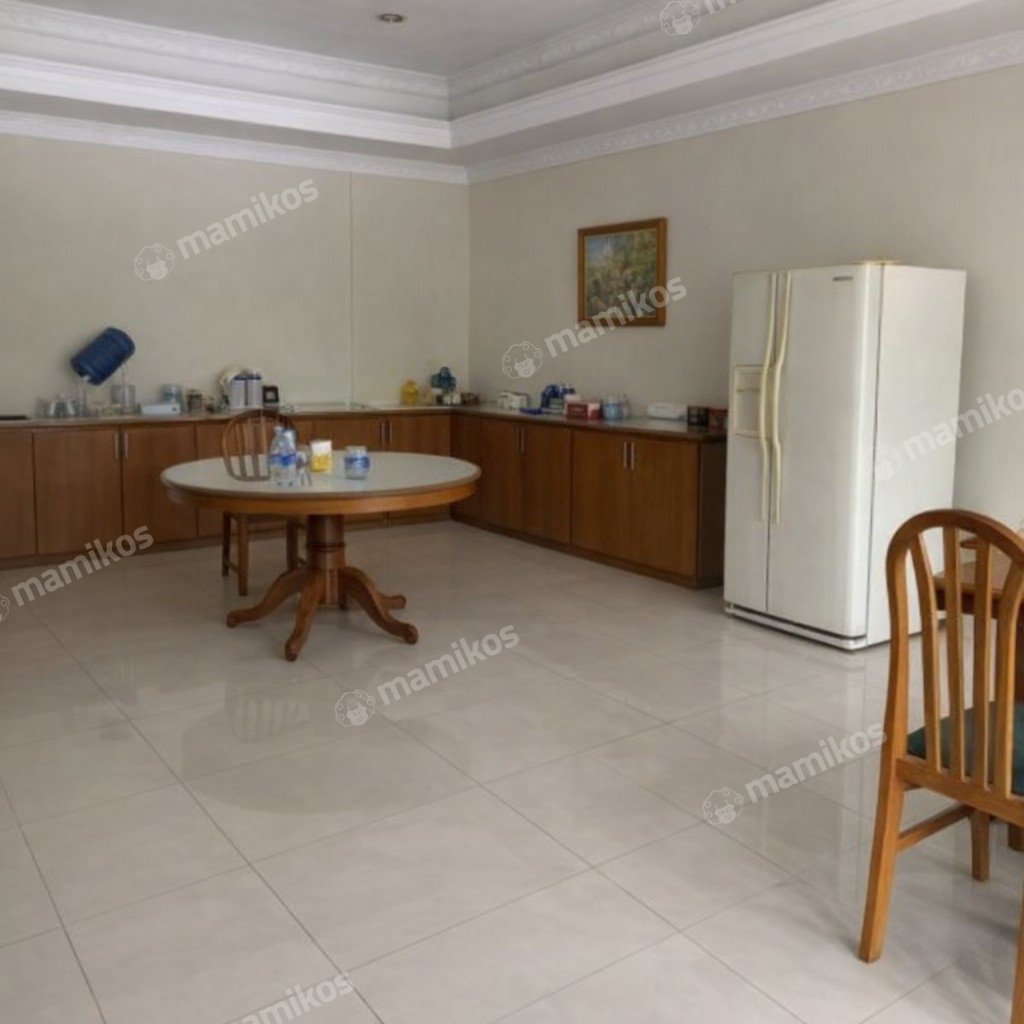 Rumah Sertifikat SHM 8 Kamar Tidur 5 Kamar Mandi Kebayoran Baru Jakarta Selatan - Photo 3