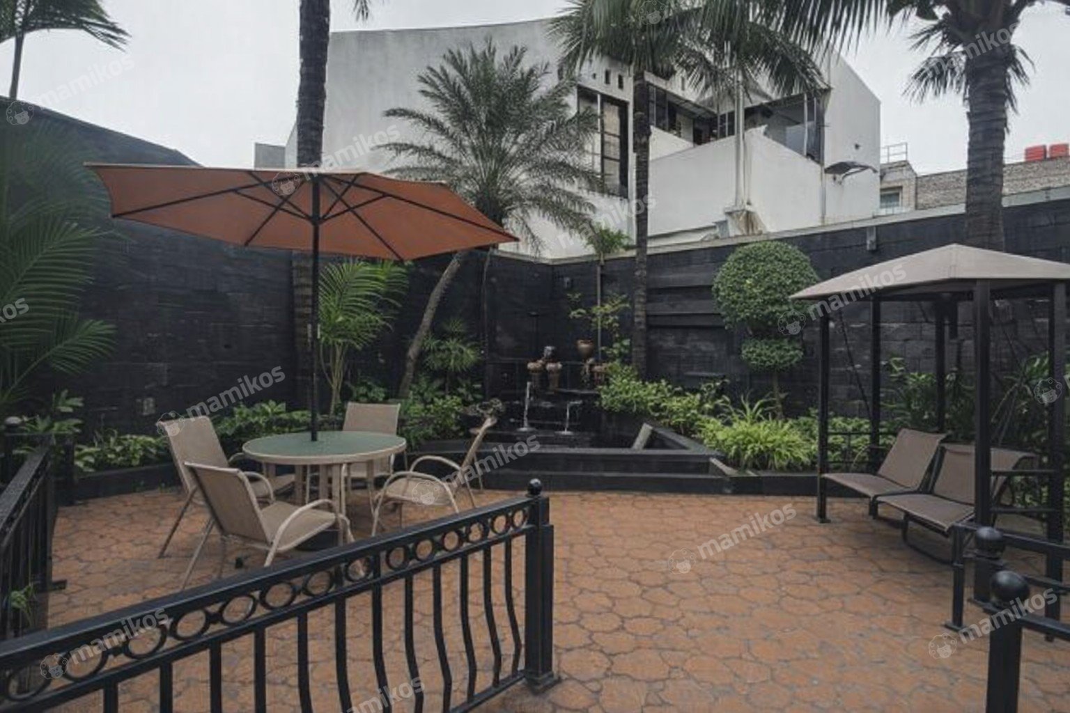 Rumah 5 Kamar Tidur 2 Kamar Mandi 2 Lantai Condet Jakarta Timur