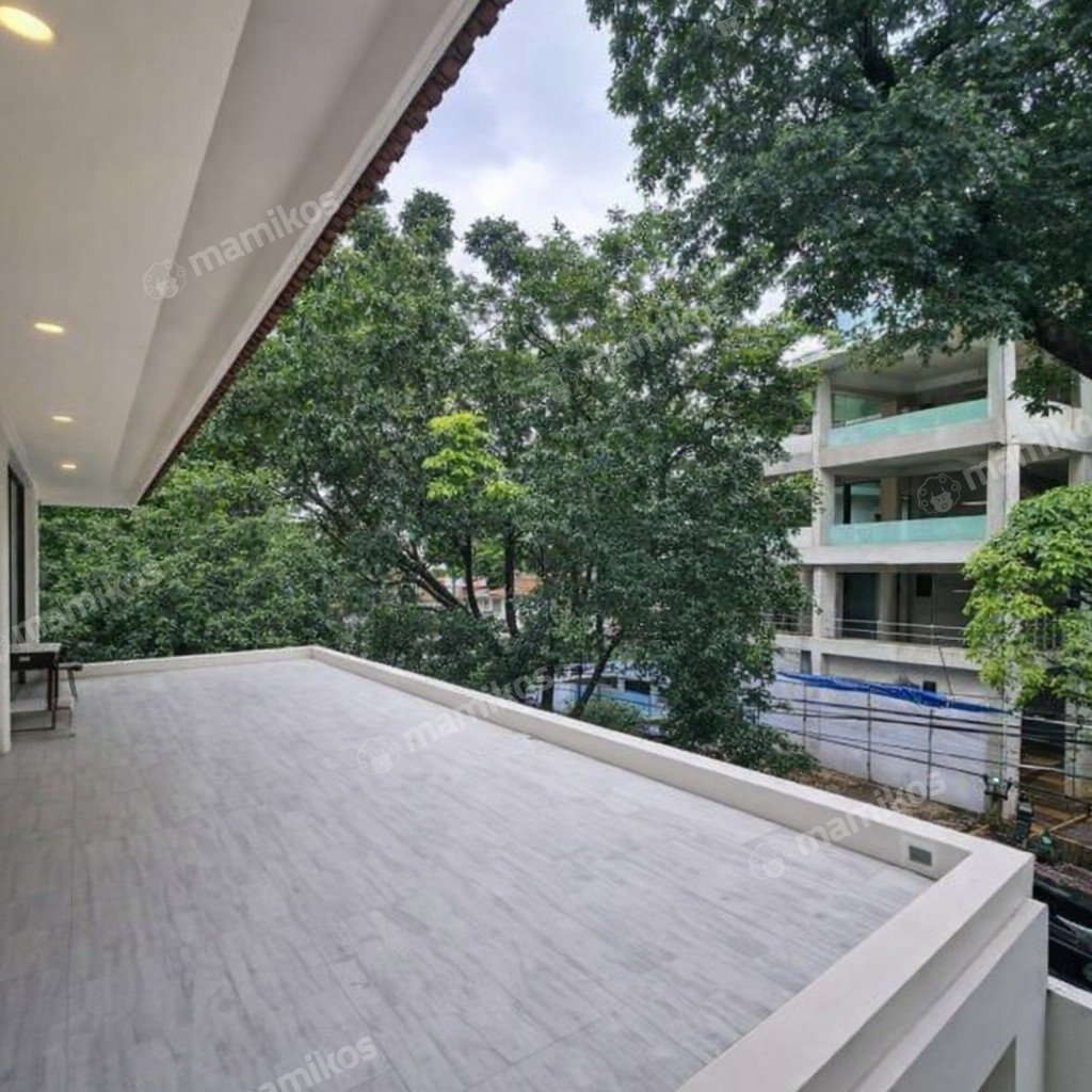 Rumah Sertifikat SHM 9 Kamar Tidur 4 Kamar Mandi Kebayoran Baru Jakarta Selatan - Photo 3