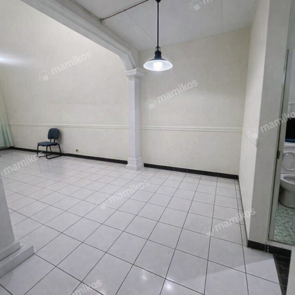 Rumah Sertifikat SHM 2 Kamar Tidur 2 Kamar Mandi Citra Garden Jakarta Barat - Photo 4