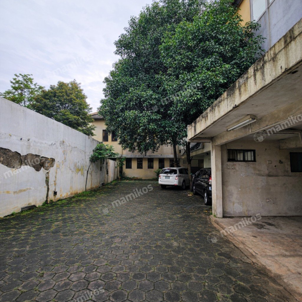 Rumah Sertifikat SHM 8 Kamar Tidur 7 Kamar Mandi Ragunan Jakarta Selatan - Photo 3