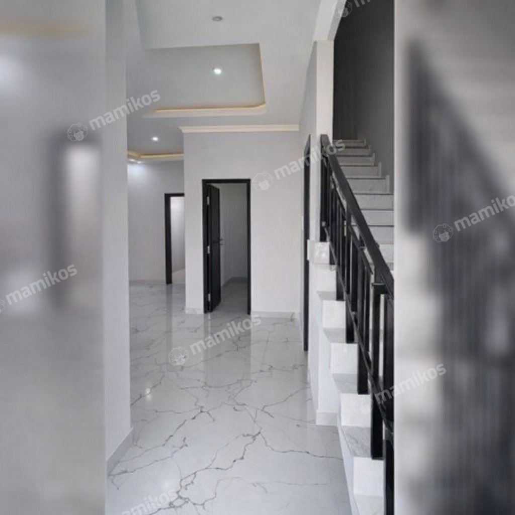 Rumah Sertifikat SHM 3 Kamar Tidur 3 Kamar Mandi Jatinegara Jakarta Timur - Photo 2
