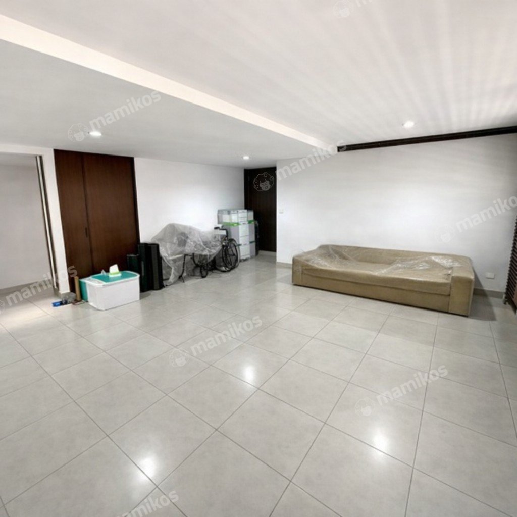 Rumah Sertifikat SHM 5 Kamar Tidur 5 Kamar Mandi Kebayoran Baru Jakarta Selatan - Photo 3