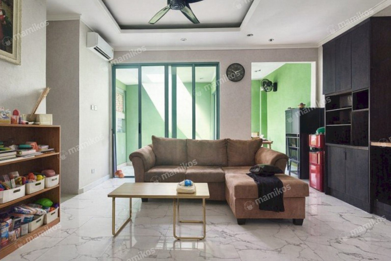 Rumah Sertifikat SHM 3 Kamar Tidur 2 Kamar Mandi Kota Wisata Jakarta Timur