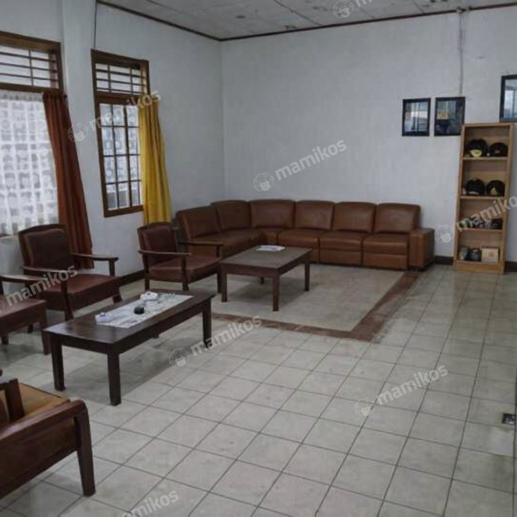 Rumah Sertifikat SHM 5 Kamar Tidur 3 Kamar Mandi Gandaria Jakarta Selatan - Photo 3