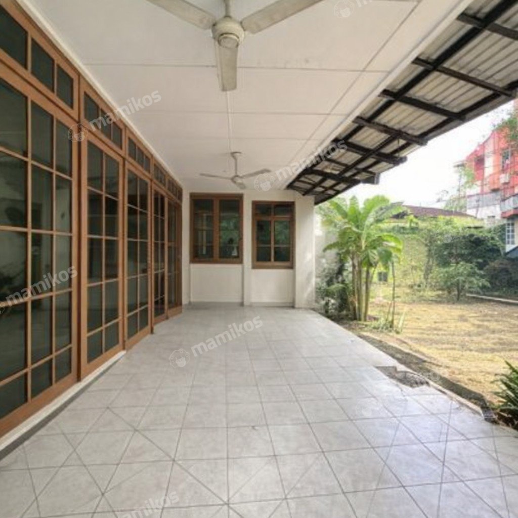 Rumah Sertifikat SHM 3 Kamar Tidur 2 Kamar Mandi Kemang Jakarta Selatan - Photo 4