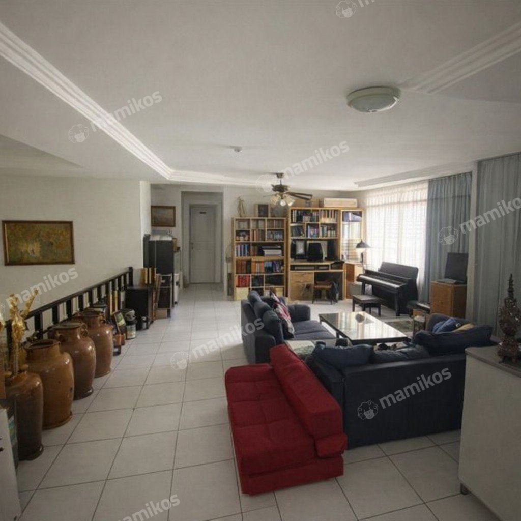Rumah Sertifikat SHM 6 Kamar Tidur 4 Kamar Mandi Kuningan Jakarta Selatan - Photo 2