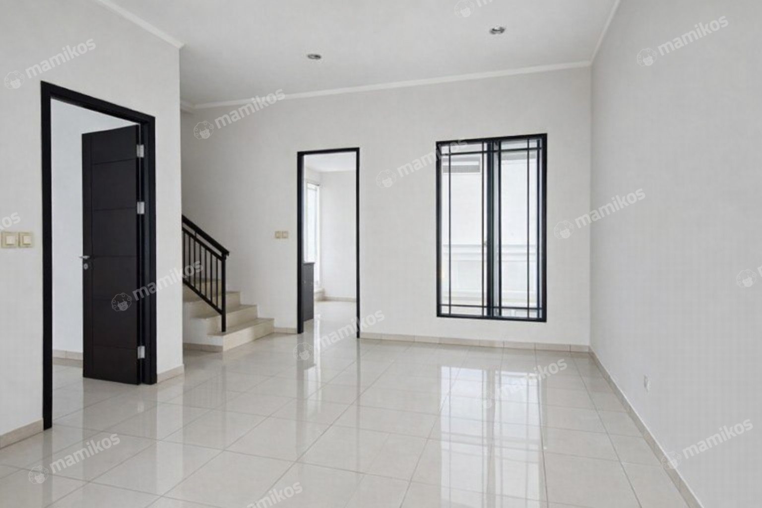 Rumah Sertifikat SHM 3 Kamar Tidur 2 Kamar Mandi Green Lake City Jakarta Barat - Photo 5