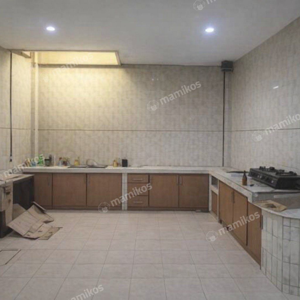 Rumah Sertifikat SHM 3 Kamar Tidur 3 Kamar Mandi Permata Buana Jakarta Barat - Photo 2