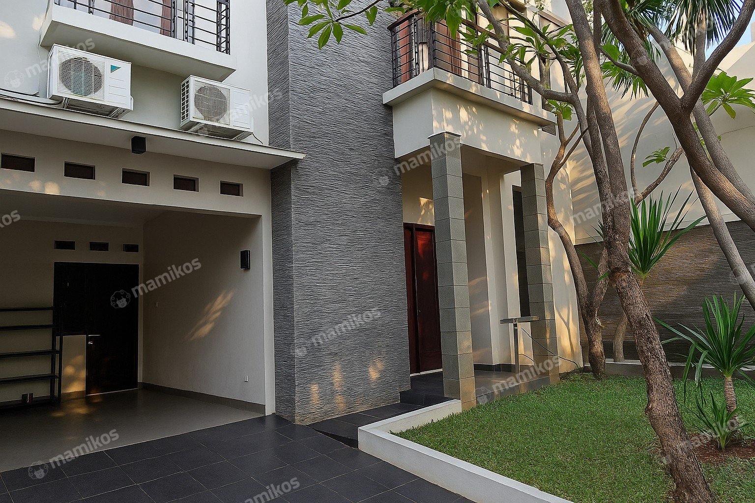 Rumah Sertifikat SHM 7 Kamar Tidur 4 Kamar Mandi Kemang Jakarta Selatan